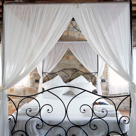 Torre Di Badia Bed & Breakfast Badia A Passigano Luaran gambar