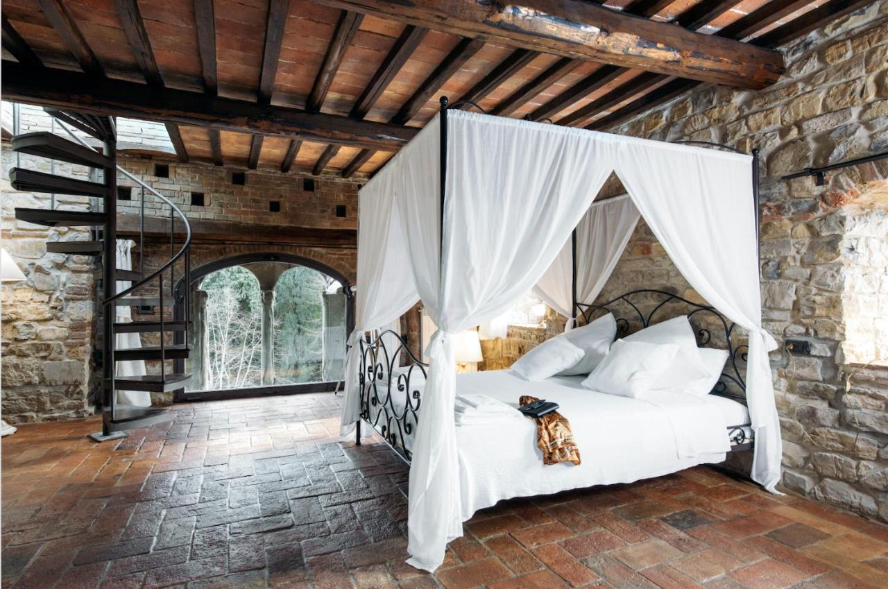 Torre Di Badia Bed & Breakfast Badia A Passigano Luaran gambar