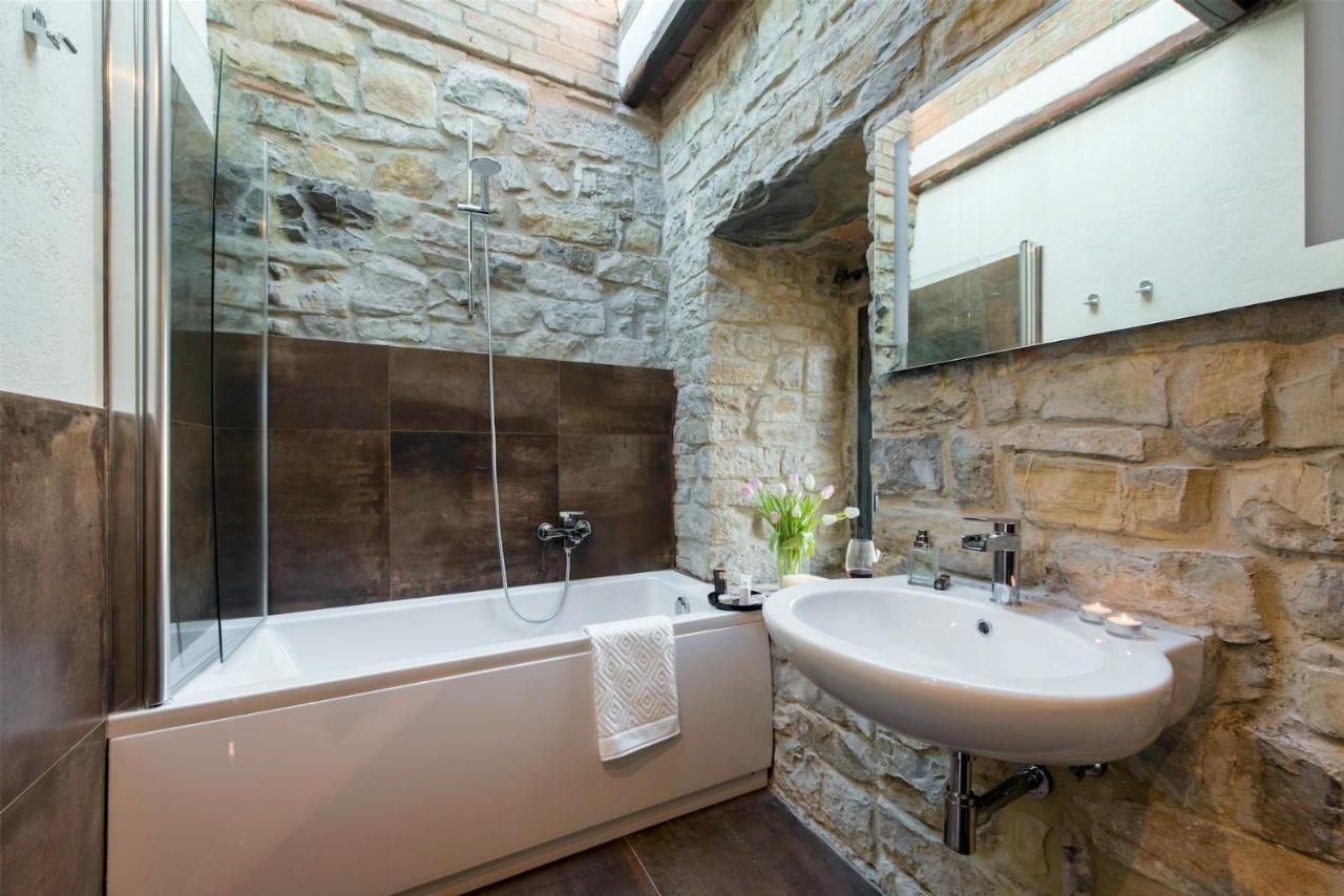 Torre Di Badia Bed & Breakfast Badia A Passigano Luaran gambar