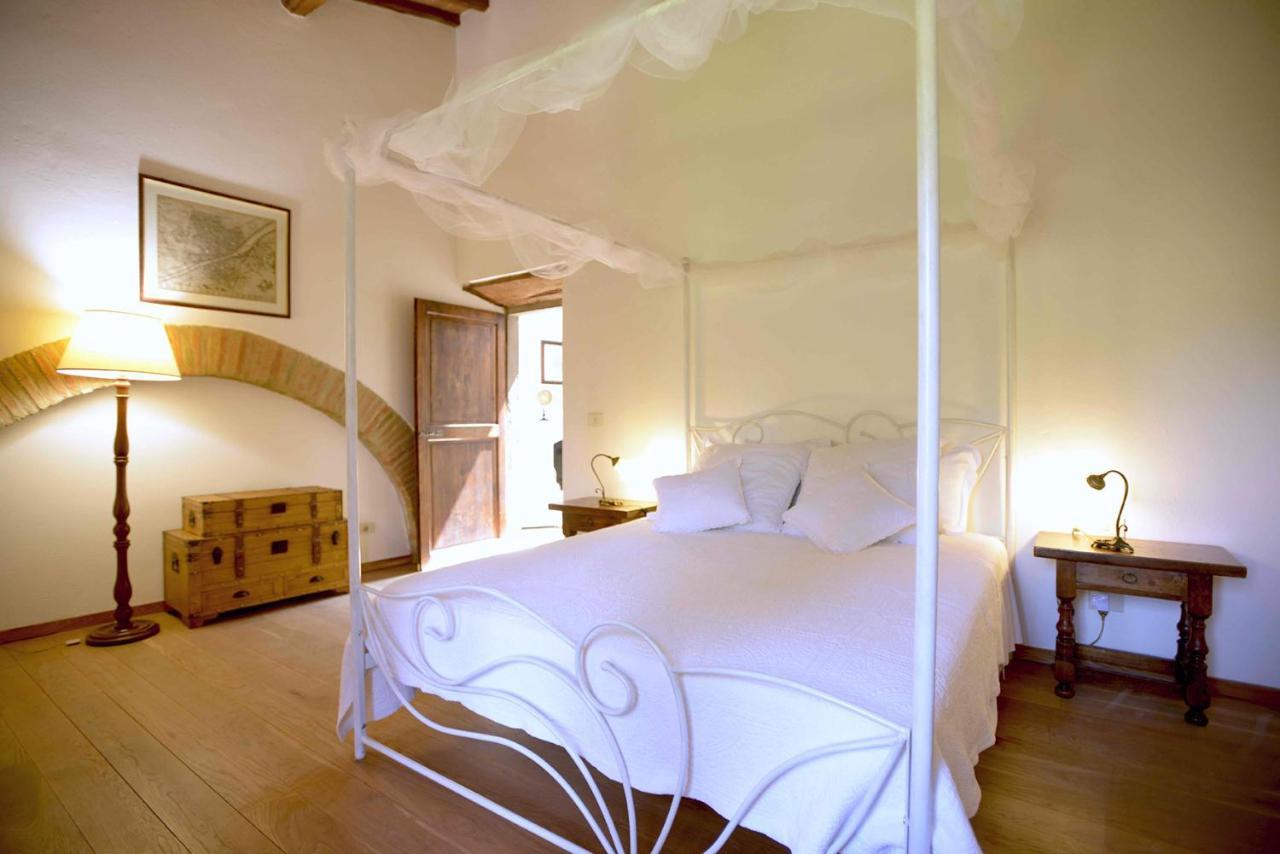 Torre Di Badia Bed & Breakfast Badia A Passigano Luaran gambar